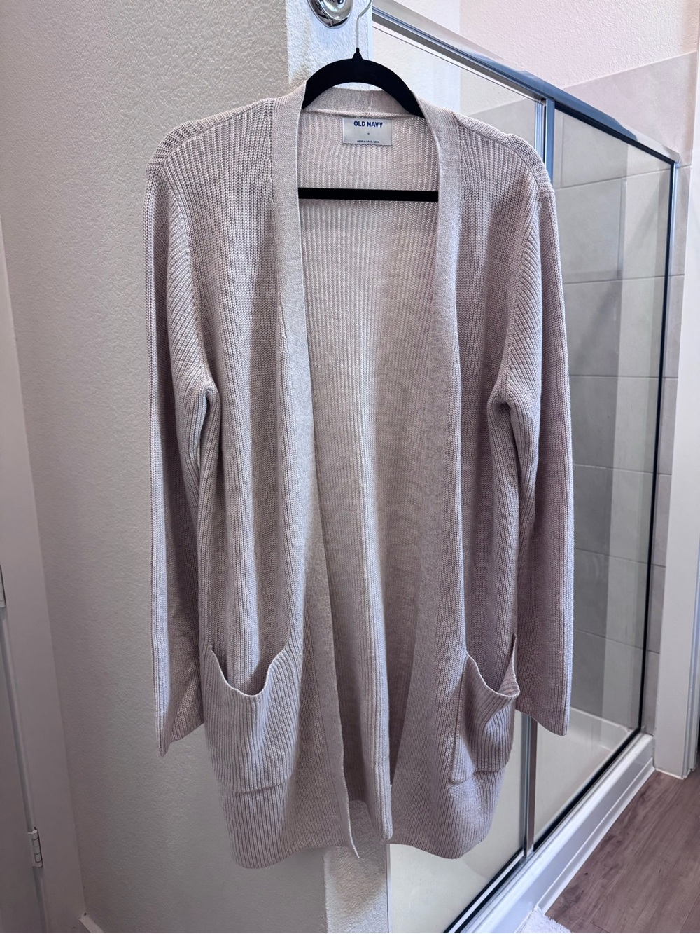 Old Navy Women's Light Cream Open-Front Cardigan with Pockets